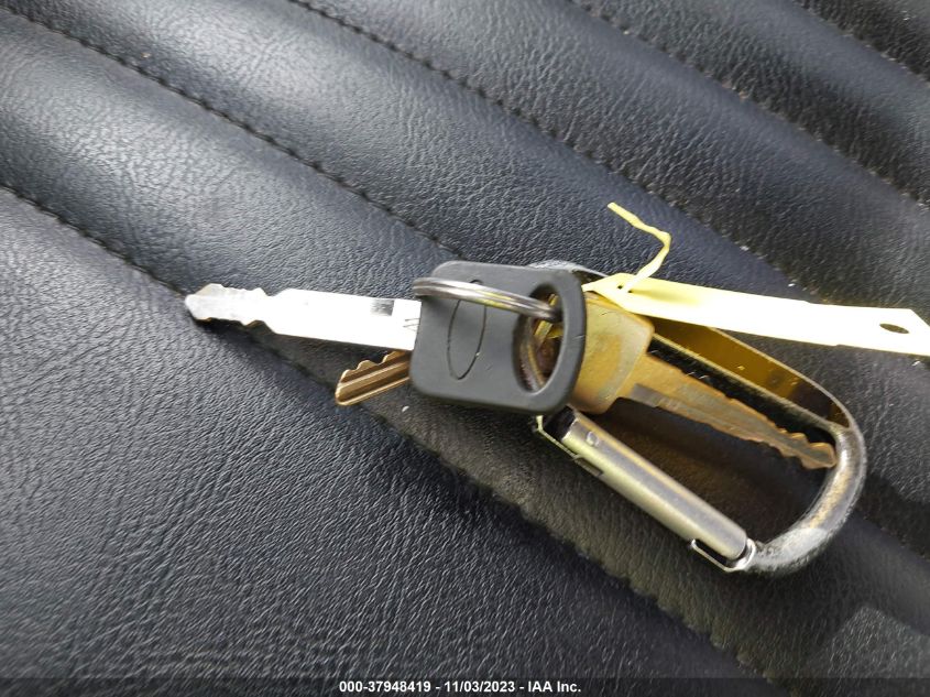 1994 Ford F150 VIN: 1FTDF15Y7RLA17099 Lot: 37948419