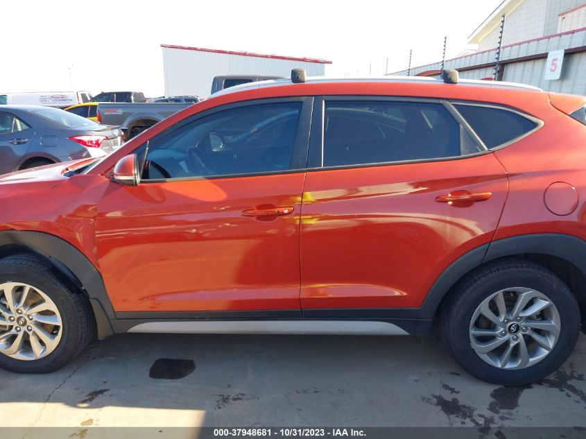 2017 Hyundai Tucson Se Plus VIN: KM8J33A48HU454463 Lot: 37948681