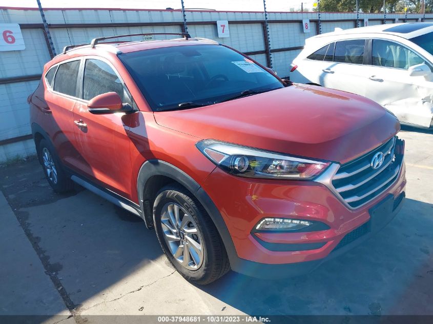 2017 Hyundai Tucson Se Plus VIN: KM8J33A48HU454463 Lot: 37948681