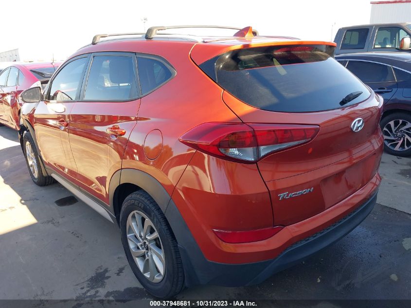 2017 Hyundai Tucson Se Plus VIN: KM8J33A48HU454463 Lot: 37948681