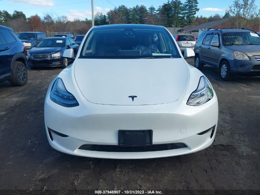 2023 Tesla Model Y Awd VIN: 7SAYGDEE2PA093531 Lot: 37948907