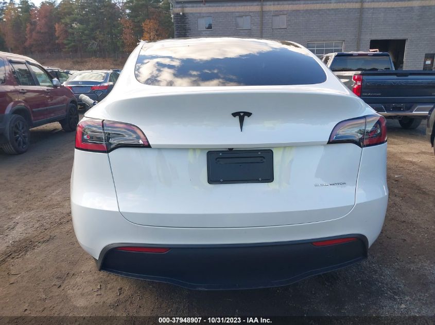 2023 Tesla Model Y Awd VIN: 7SAYGDEE2PA093531 Lot: 37948907