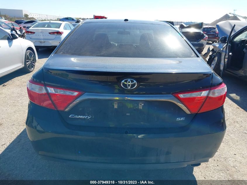 4T1BF1FKXFU941460 2015 Toyota Camry Se