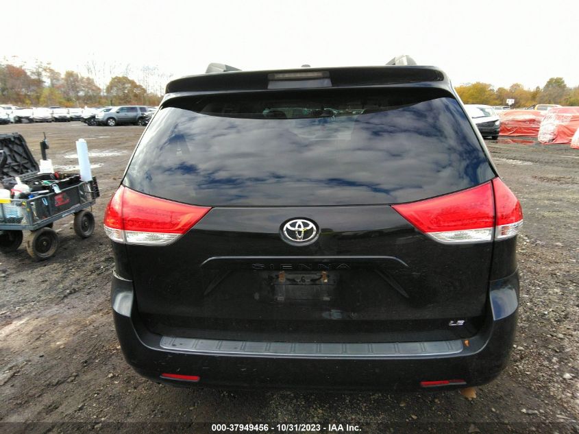 2013 Toyota Sienna Le VIN: 5TDKK3DC0DS371168 Lot: 37949456