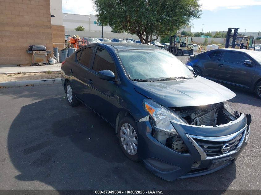 2017 Nissan Versa 1.6 S VIN: 3N1CN7AP7HL811492 Lot: 37949584