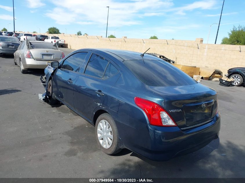 2017 Nissan Versa 1.6 S VIN: 3N1CN7AP7HL811492 Lot: 37949584