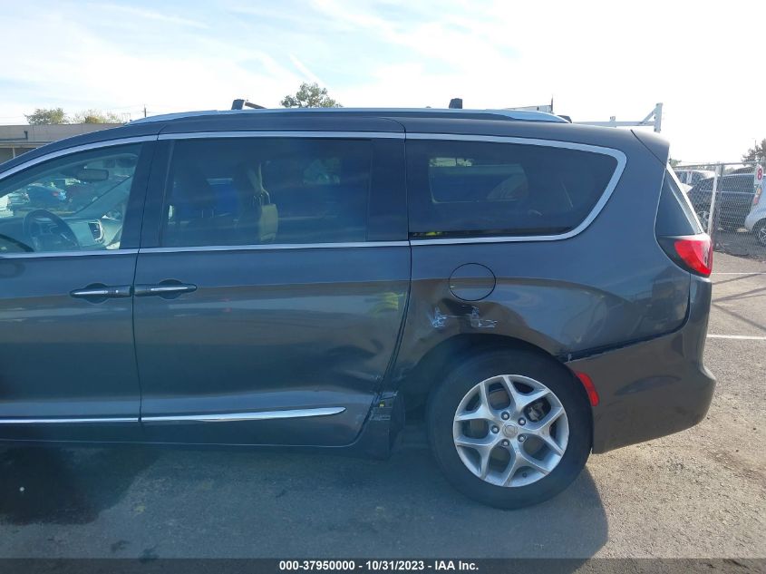 2018 Chrysler Pacifica Touring L VIN: 2C4RC1BG8JR126564 Lot: 37950000