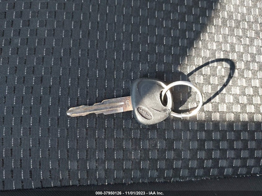 2011 Hyundai Accent Gs VIN: KMHCM3AC0BU188408 Lot: 37950126