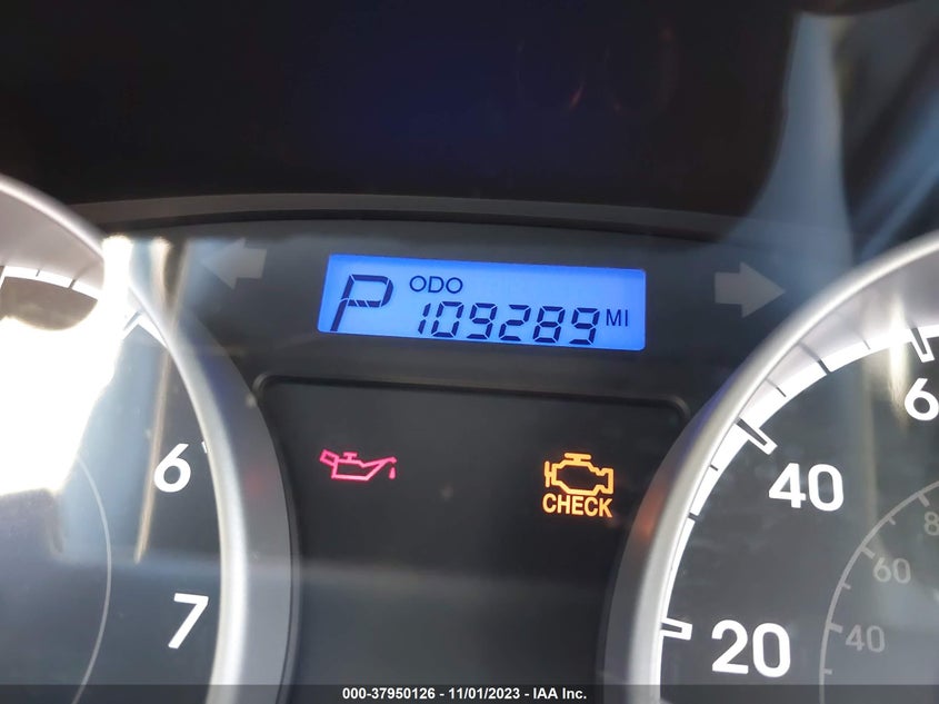 2011 Hyundai Accent Gs VIN: KMHCM3AC0BU188408 Lot: 37950126