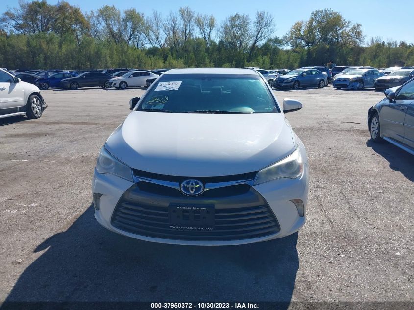 2015 Toyota Camry Hybrid Le VIN: 4T1BD1FK2FU173351 Lot: 37950372