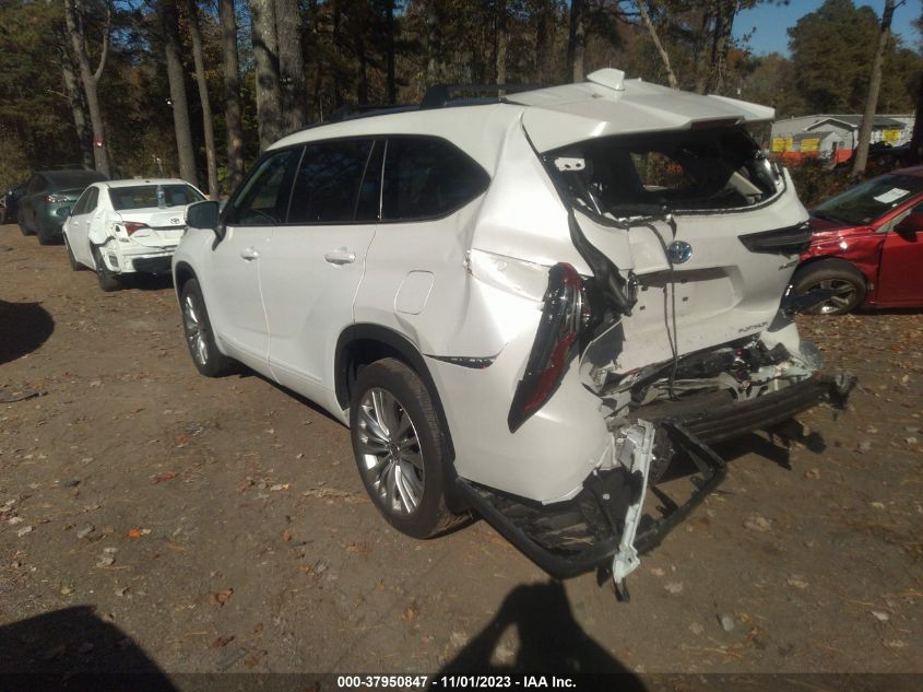 2023 Toyota Highlander Hybrid Platinum VIN: 5TDEBRCH6PS107390 Lot: 37950847