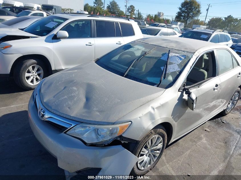 2014 Toyota Camry Le VIN: 4T1BF1FK8EU844482 Lot: 37951029