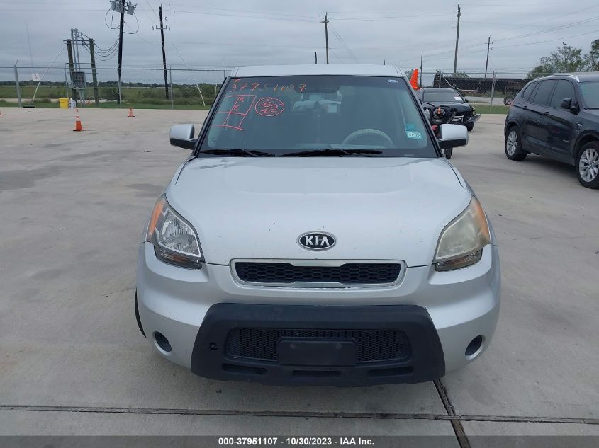 2011 Kia Soul + VIN: KNDJT2A20B7312580 Lot: 37951107