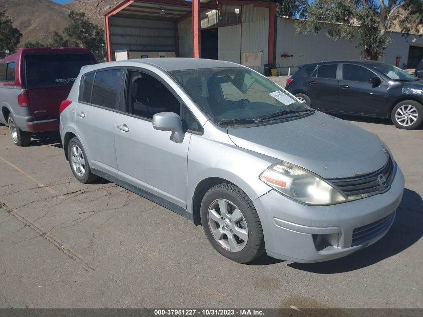 2009 Nissan Versa 1.8 Sl VIN: 3N1BC13E29L402053 Lot: 37951227