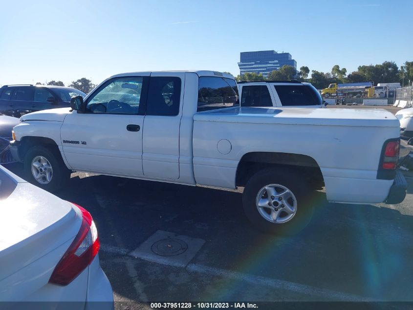 2001 Dodge Ram 1500 VIN: 3B7HC13Z61G246557 Lot: 37951228