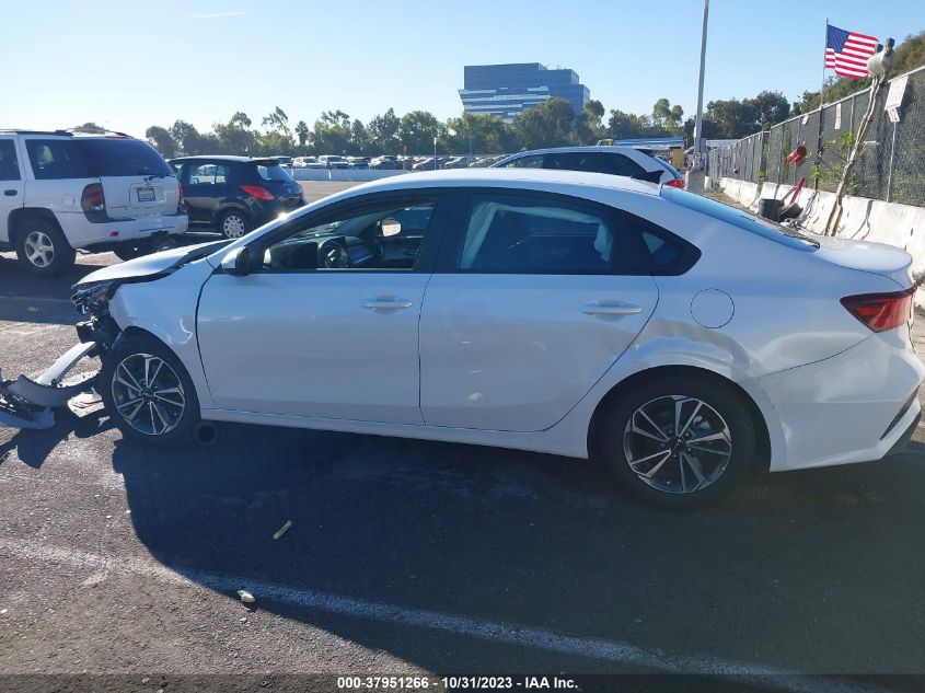 2023 Kia Forte Lxs VIN: 3KPF24AD1PE598713 Lot: 37951266