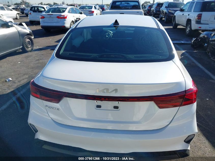 2023 Kia Forte Lxs VIN: 3KPF24AD1PE598713 Lot: 37951266