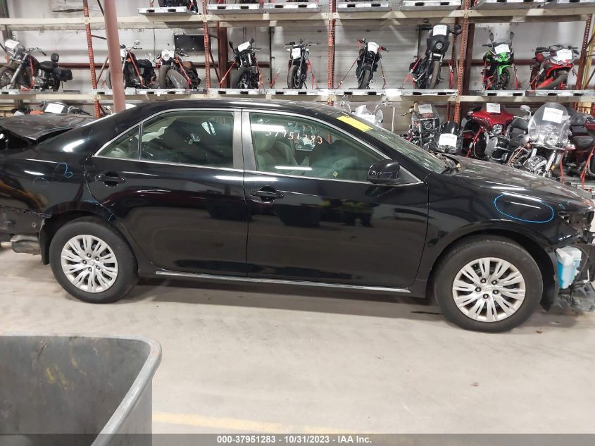 2014 Toyota Camry L/Le/Xle/Se/Se Sport VIN: 4T4BF1FK9ER340092 Lot: 37951283