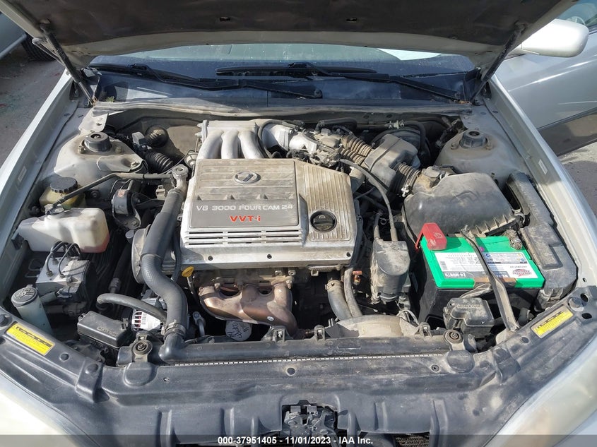 2001 Lexus Es 300 Base (A4) VIN: JT8BF28G610308648 Lot: 37951405