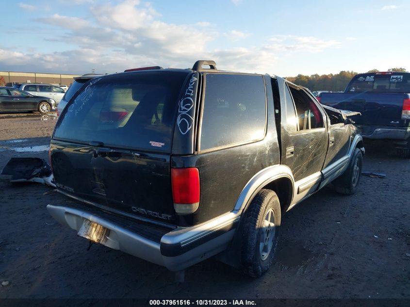 1997 Chevrolet Blazer Ls VIN: 1GNDT13WXV2215970 Lot: 37951516