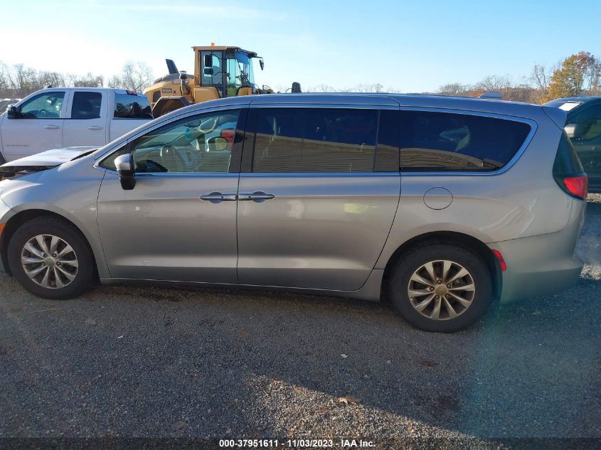 2017 Chrysler Pacifica Touring VIN: 2C4RC1DG4HR676187 Lot: 37951611