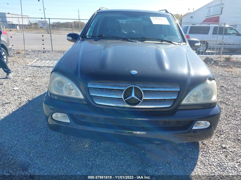 2005 Mercedes-Benz M-Class 3.7L VIN: 4JGAB57EX5A557119 Lot: 37951819