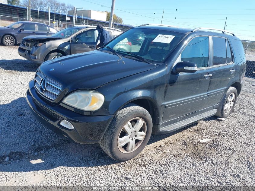 2005 Mercedes-Benz M-Class 3.7L VIN: 4JGAB57EX5A557119 Lot: 37951819