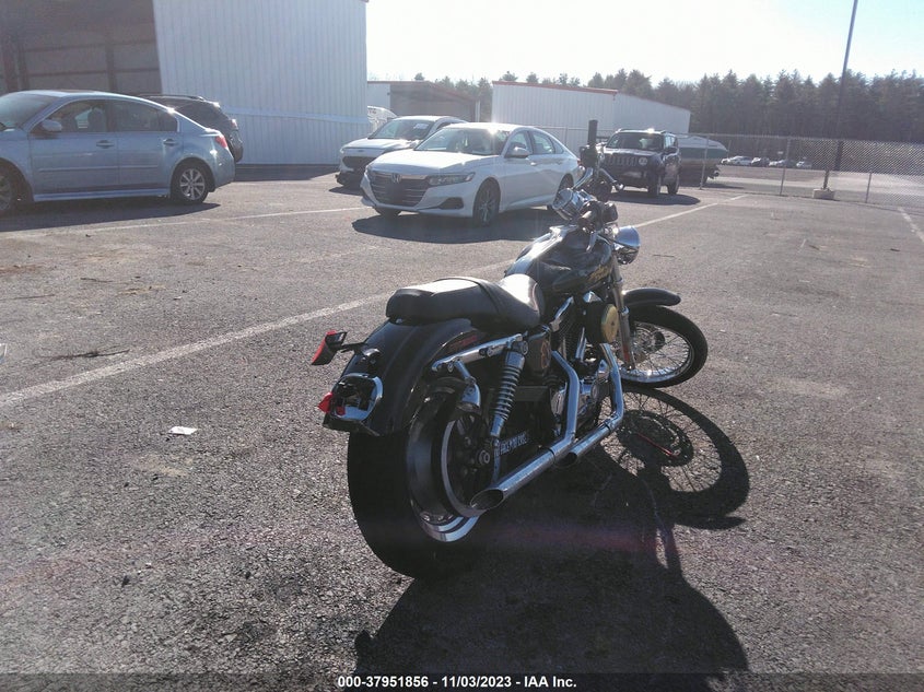 2008 Harley-Davidson Xl1200 C VIN: 1HD1CT3188K406625 Lot: 37951856