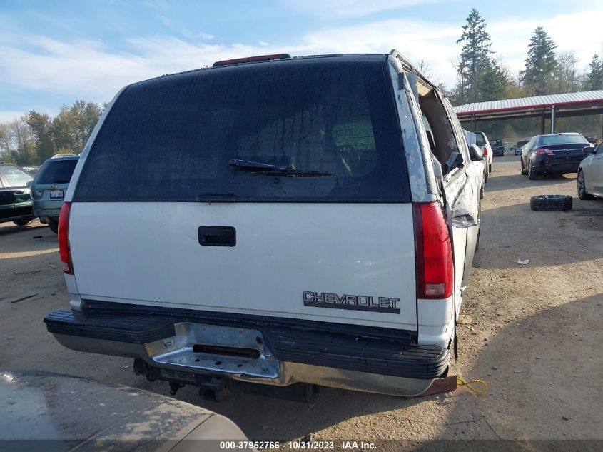 1997 Chevrolet Suburban Lt VIN: 3GNGK26J9VG103223 Lot: 37952766