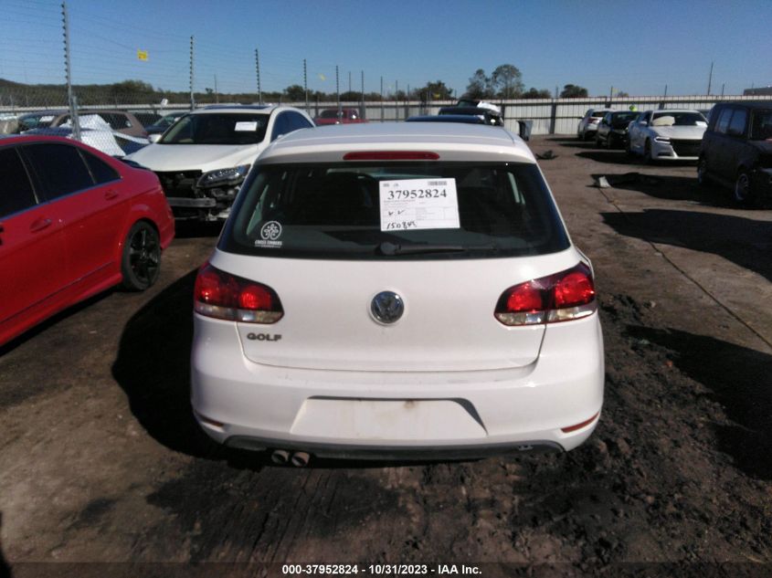 2013 Volkswagen Golf 2.5L 4-Door VIN: WVWDB7AJ4DW131561 Lot: 37952824