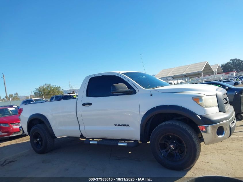 2008 Toyota Tundra Base V6 VIN: 5TFLU521X8X016181 Lot: 37953010