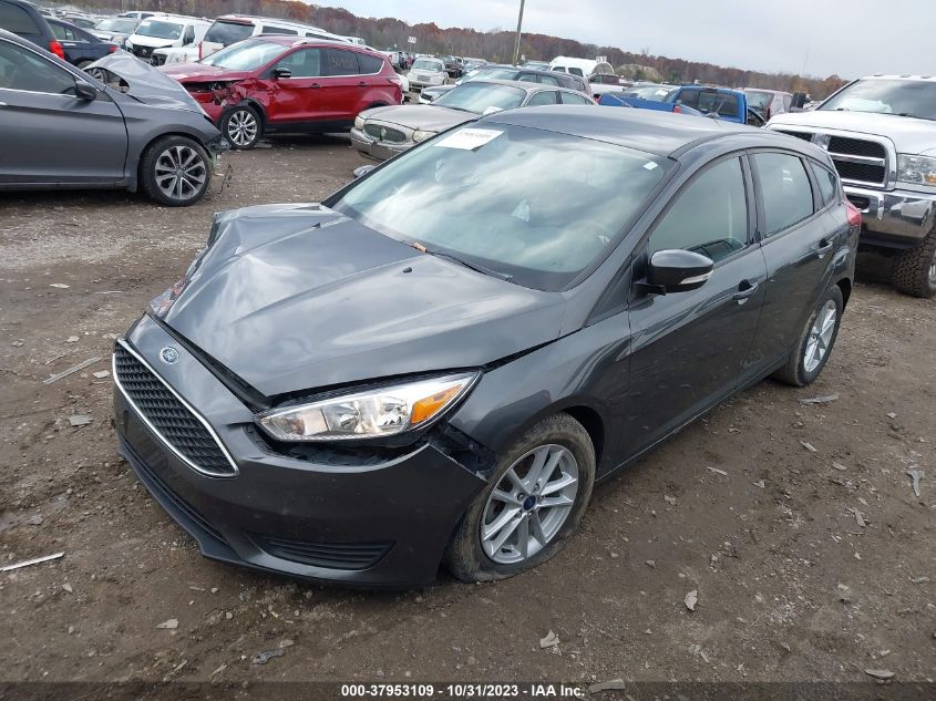 2017 Ford Focus Se VIN: 1FADP3K27HL328268 Lot: 37953109