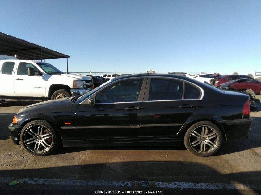 2001 BMW 3 Series 330I VIN: WBAAV53441JR78575 Lot: 37953501