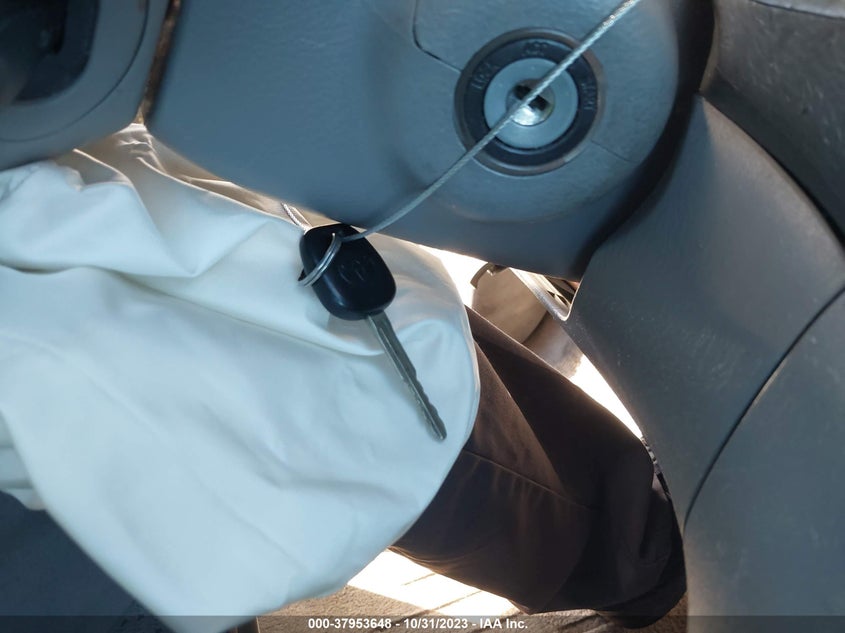 2008 Toyota Sienna Le VIN: 5TDZK23C18S205676 Lot: 37953648