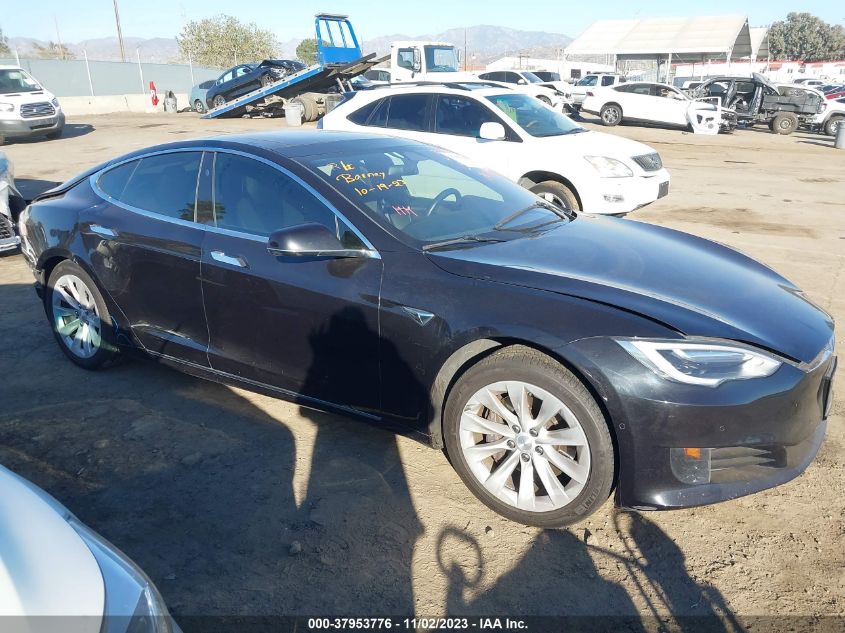 2017 Tesla Model S 60/75 VIN: 5YJSA1E18HF196778 Lot: 37953776