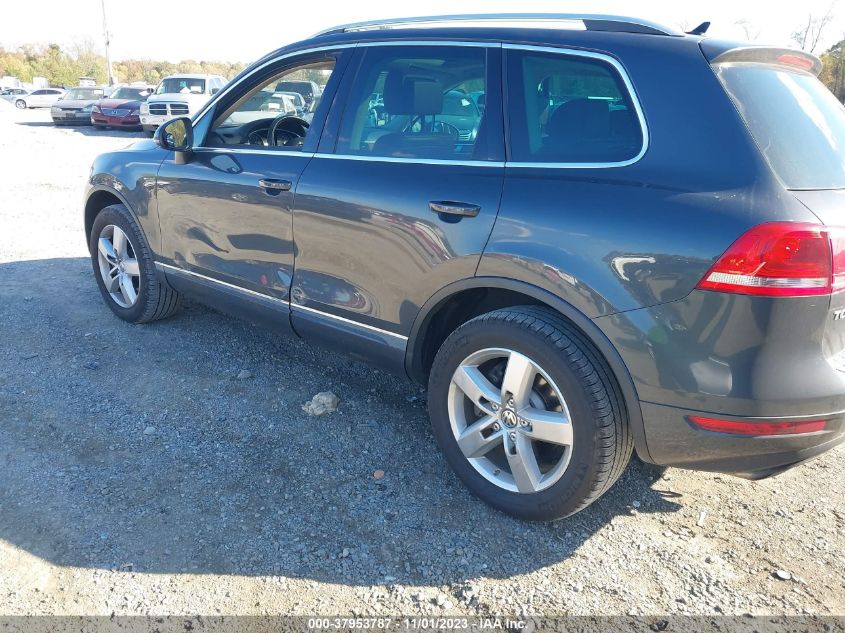 2013 Volkswagen Touareg Lux VIN: WVGEF9BPXDD001041 Lot: 37953787