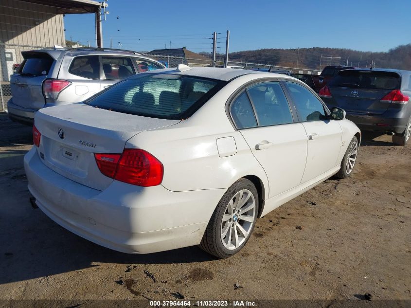 2011 BMW 3 Series 328I xDrive VIN: WBAPK7C53BA821595 Lot: 37954464