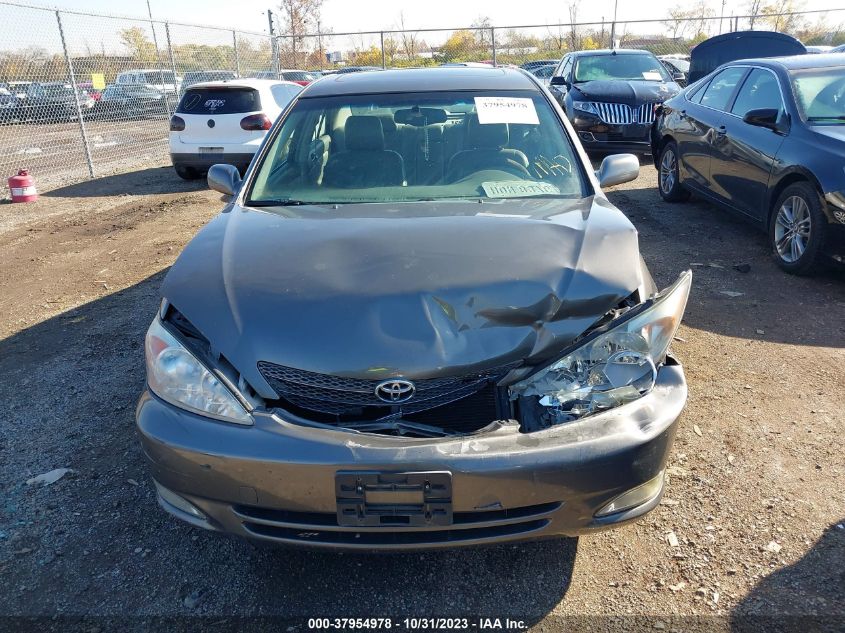 2004 Toyota Camry Xle V6 VIN: JTDBF30K040152277 Lot: 37954978