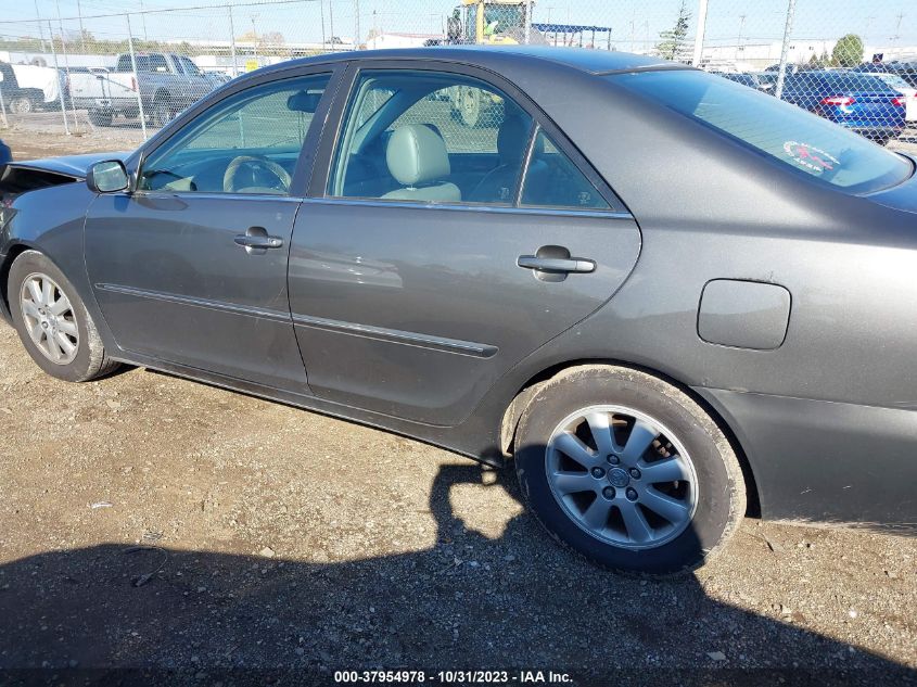 2004 Toyota Camry Xle V6 VIN: JTDBF30K040152277 Lot: 37954978