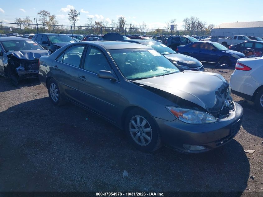 2004 Toyota Camry Xle V6 VIN: JTDBF30K040152277 Lot: 37954978