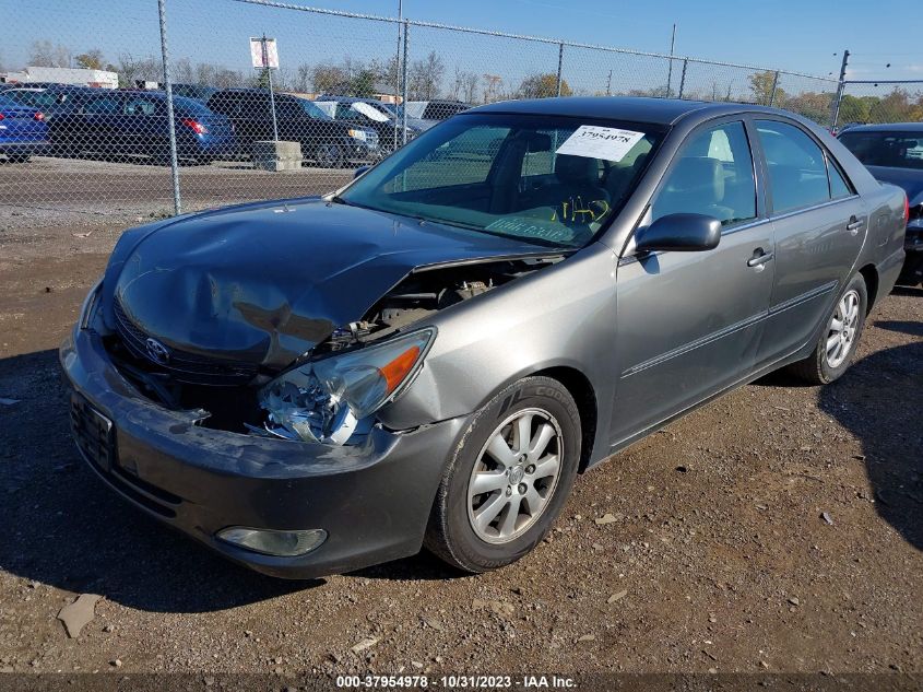 2004 Toyota Camry Xle V6 VIN: JTDBF30K040152277 Lot: 37954978