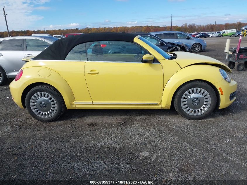 3VW517AT5FM812031 2015 Volkswagen Beetle 1.8T