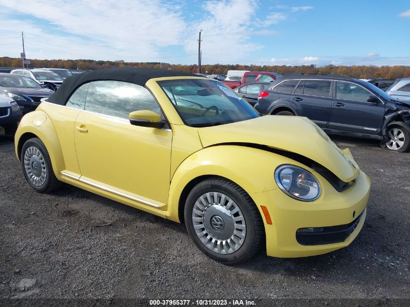 3VW517AT5FM812031 2015 Volkswagen Beetle 1.8T