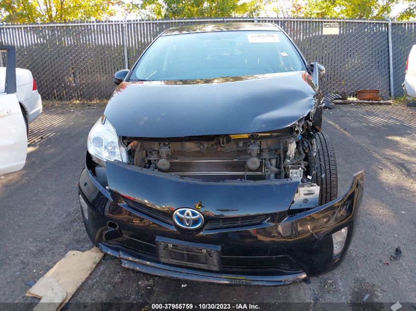 2013 Toyota Prius Three VIN: JTDKN3DU2D5575489 Lot: 37955759