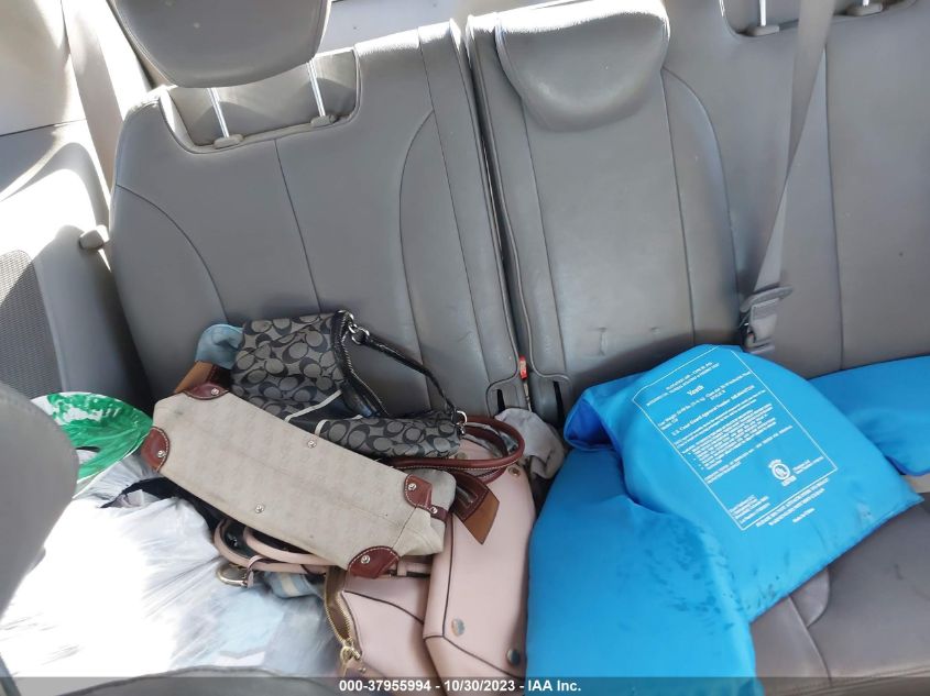 2006 Kia Sedona Ex/Lx VIN: KNDMB233166102488 Lot: 37955994