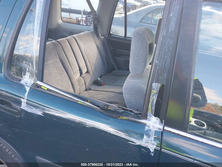 1998 Honda Cr-V Lx VIN: JHLRD2846WC000206 Lot: 37956225