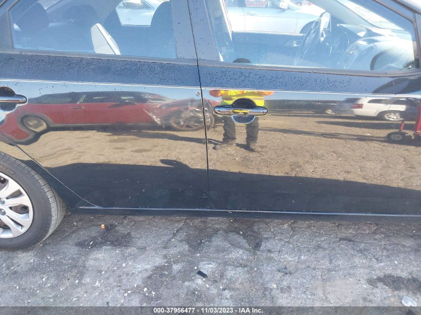 2013 Kia Forte Ex VIN: KNAFU4A27D5684881 Lot: 37956477