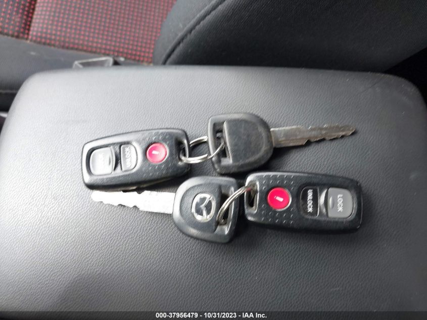 2006 Mazda Mazda3 S Touring VIN: JM1BK343361523637 Lot: 37956479