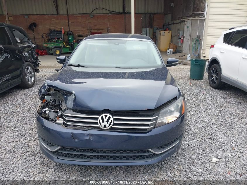 2014 Volkswagen Passat 2.5L S VIN: 1VWAH7A30EC006026 Lot: 37956575