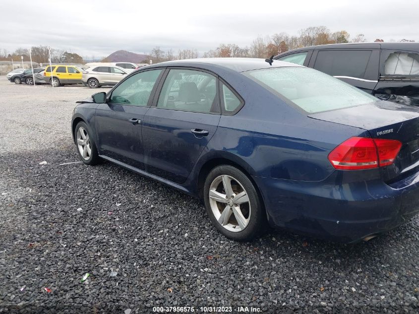 2014 Volkswagen Passat 2.5L S VIN: 1VWAH7A30EC006026 Lot: 37956575